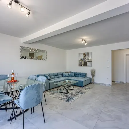 Apartmán Luana With Private Pool Poreč