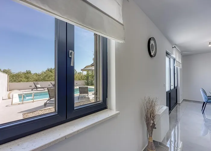 Appartement Luana With Private Pool Poreč