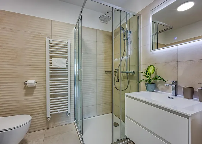 Luana With Private Pool Porec